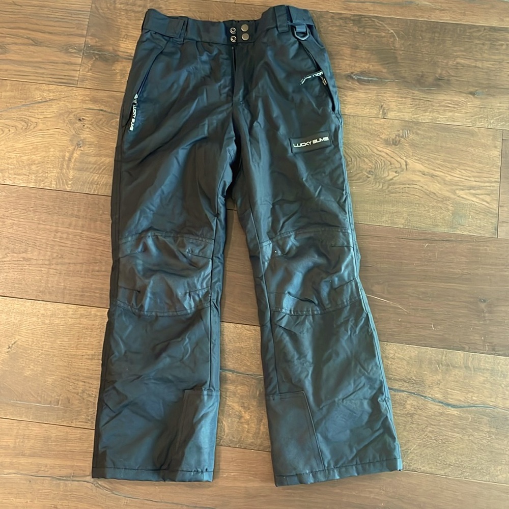 Black youth ski/snowboard pants by Lucky Bums
